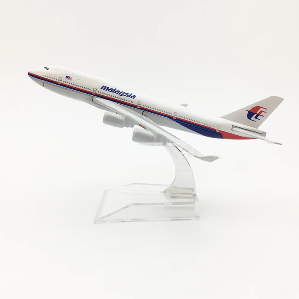 Kids Toys Malaysia - Масштаб 1/400 самолет Boeing 747 Малайзия