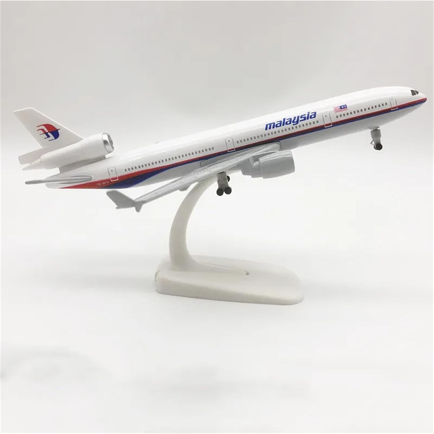 Модель самолета Air Malaysia M – обзор и цена Kids Toys Malaysia