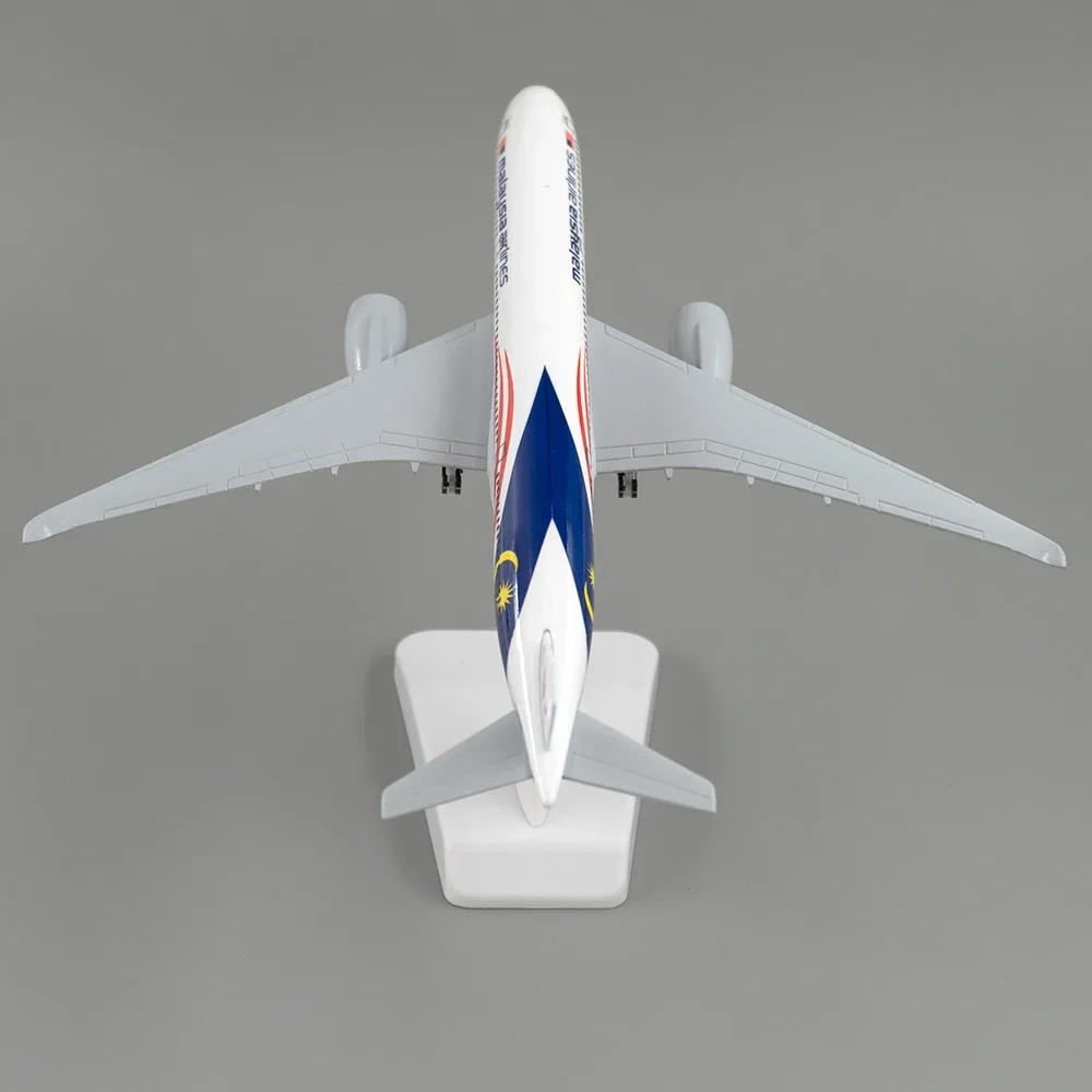 20 см самолет Airbus Malaysia  – обзор и цена Kids Toys Malaysia
